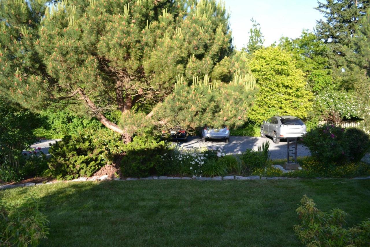 The Kirkhouse Bed And Breakfast Friday Harbor Εξωτερικό φωτογραφία