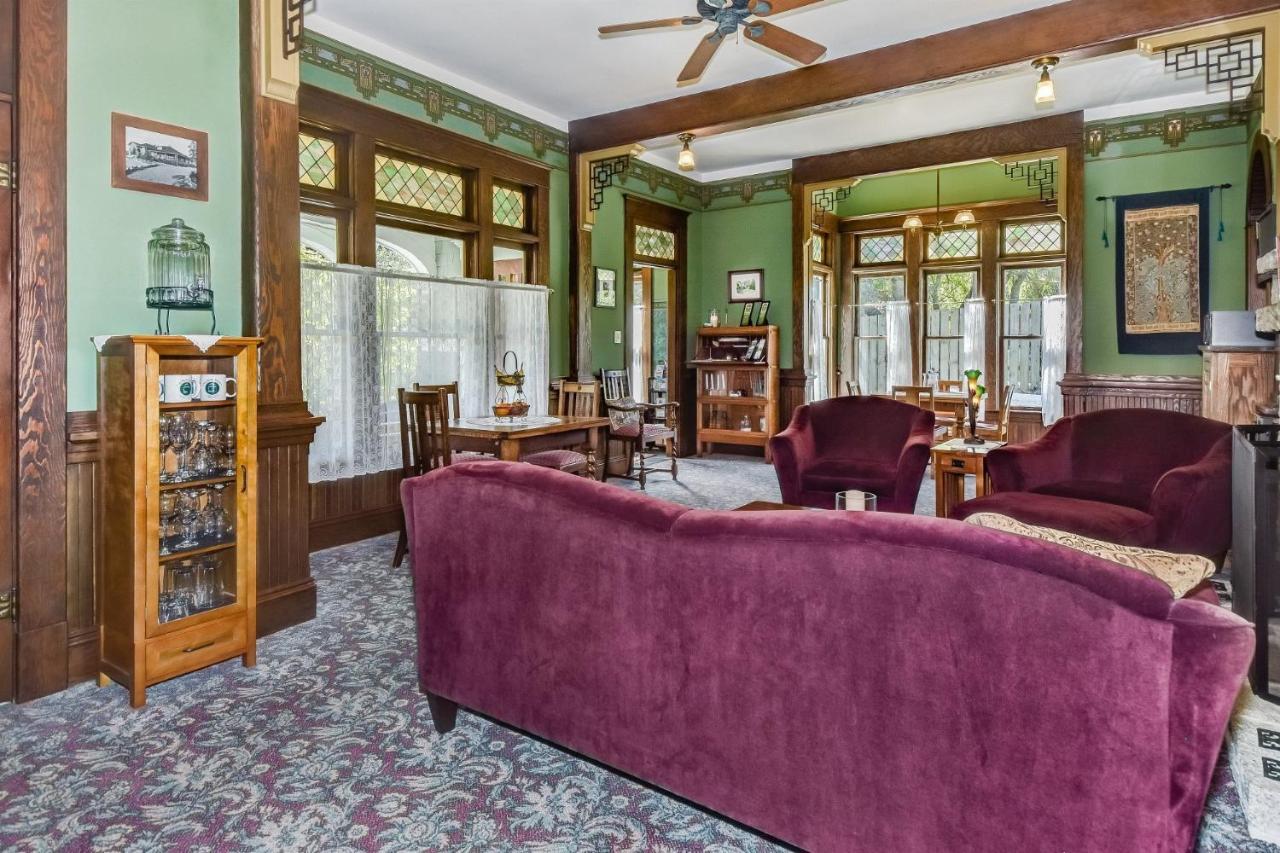 The Kirkhouse Bed And Breakfast Friday Harbor Εξωτερικό φωτογραφία